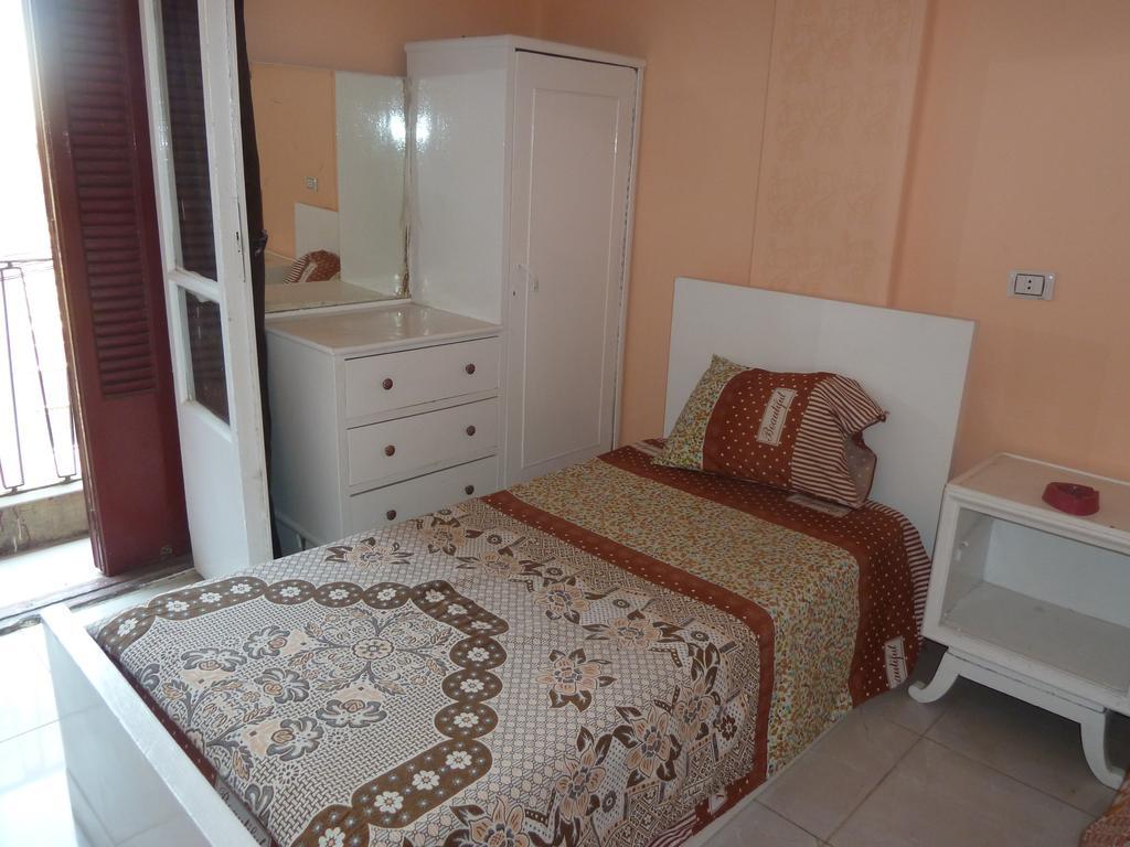 Venus Hostel Kairo Bagian luar foto