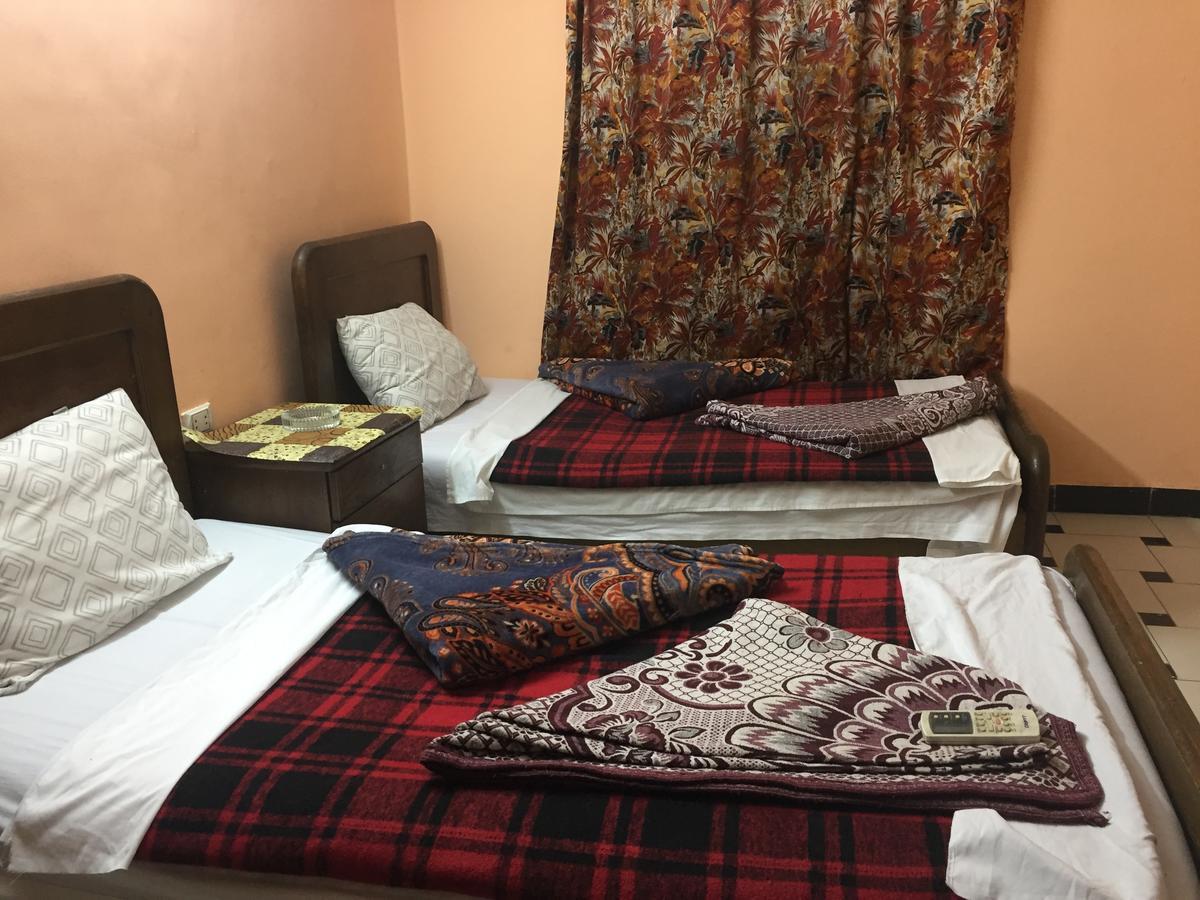 Venus Hostel Kairo Bagian luar foto
