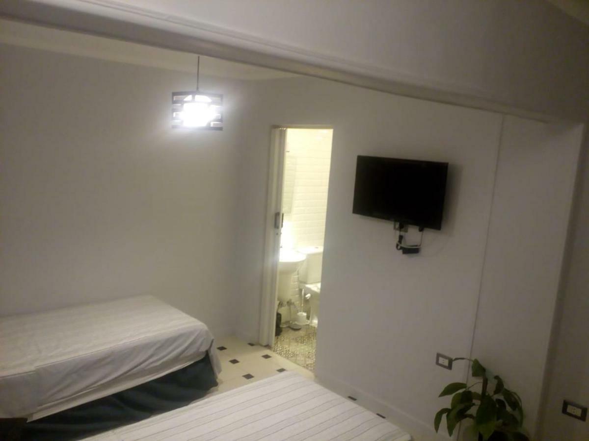 Venus Hostel Kairo Bagian luar foto